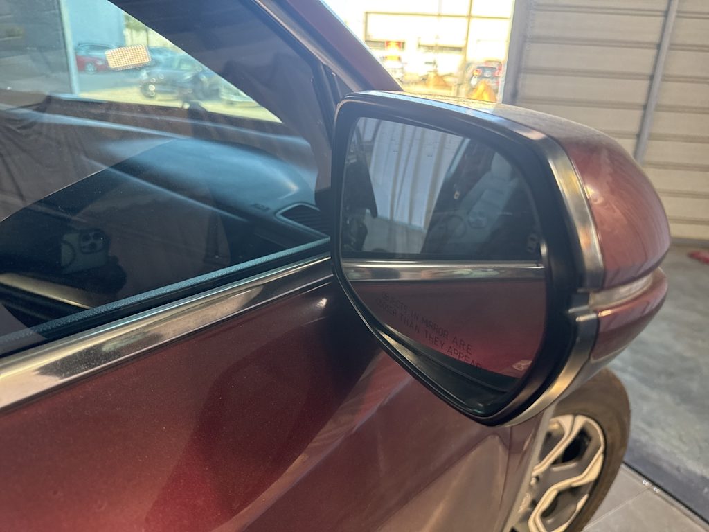 Thumbnail: 2017 Honda CR-V - 17