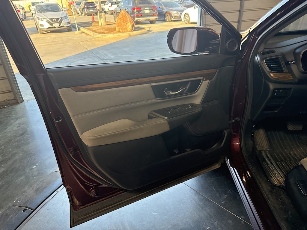 Thumbnail: 2017 Honda CR-V - 21