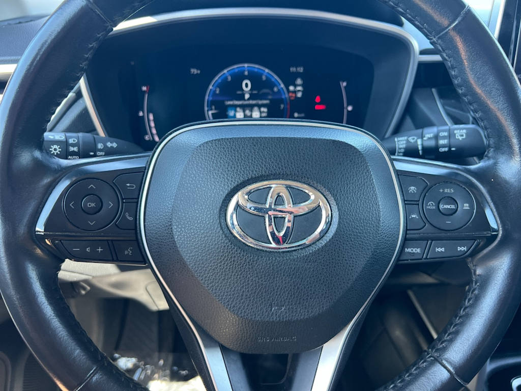 Thumbnail: 2023 Toyota Corolla Cross - 28