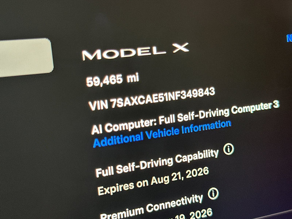 Thumbnail: 2022 Tesla Model X - 30