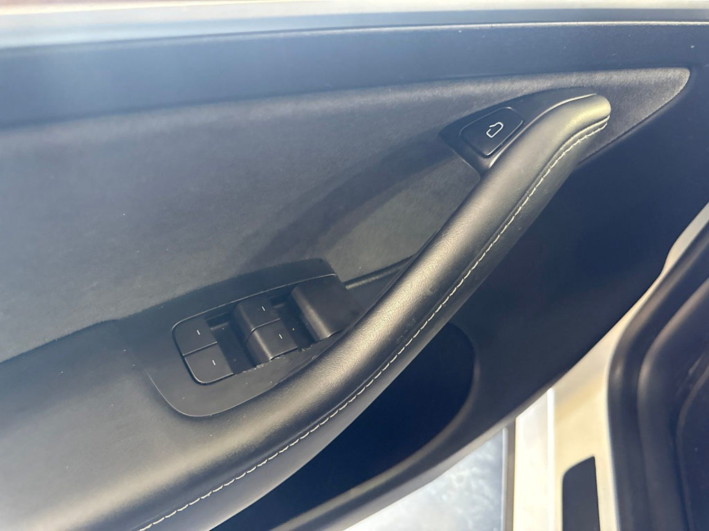 Thumbnail: 2023 Tesla Model Y - 20