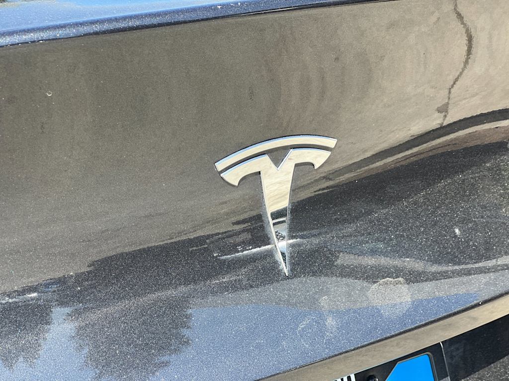 2024 Tesla Model Y Long Range 7
