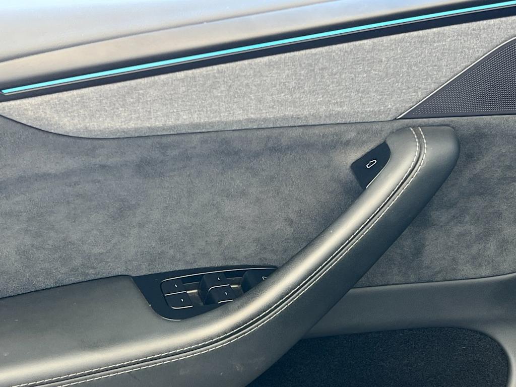 Thumbnail: 2026 Tesla Model Y - 20
