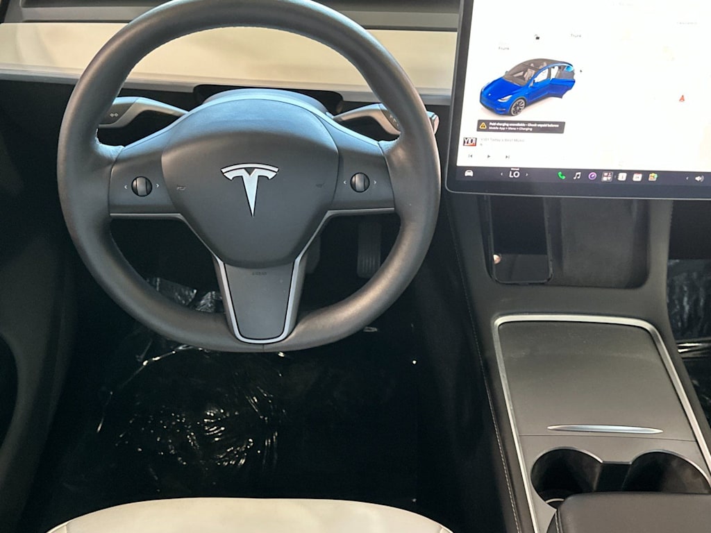 Thumbnail: 2023 Tesla Model Y - 13