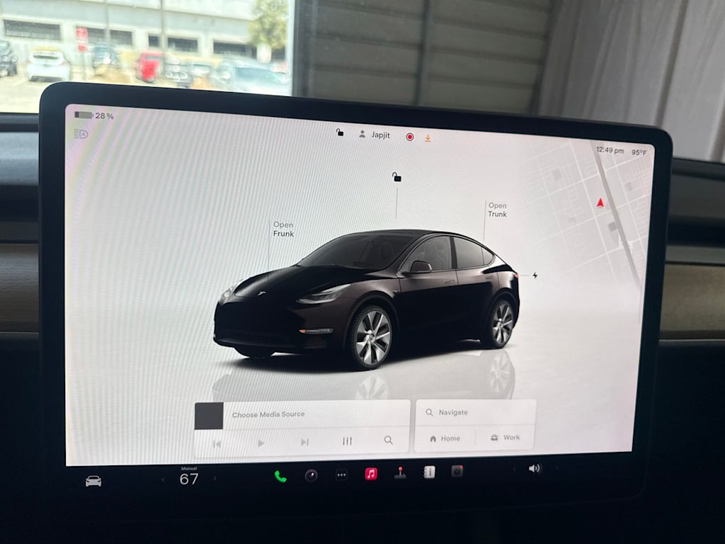 Thumbnail: 2023 Tesla Model Y - 11