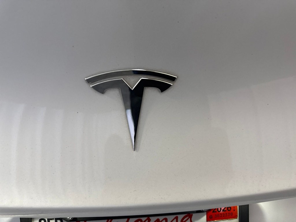 Thumbnail: 2022 Tesla Model Y - 7