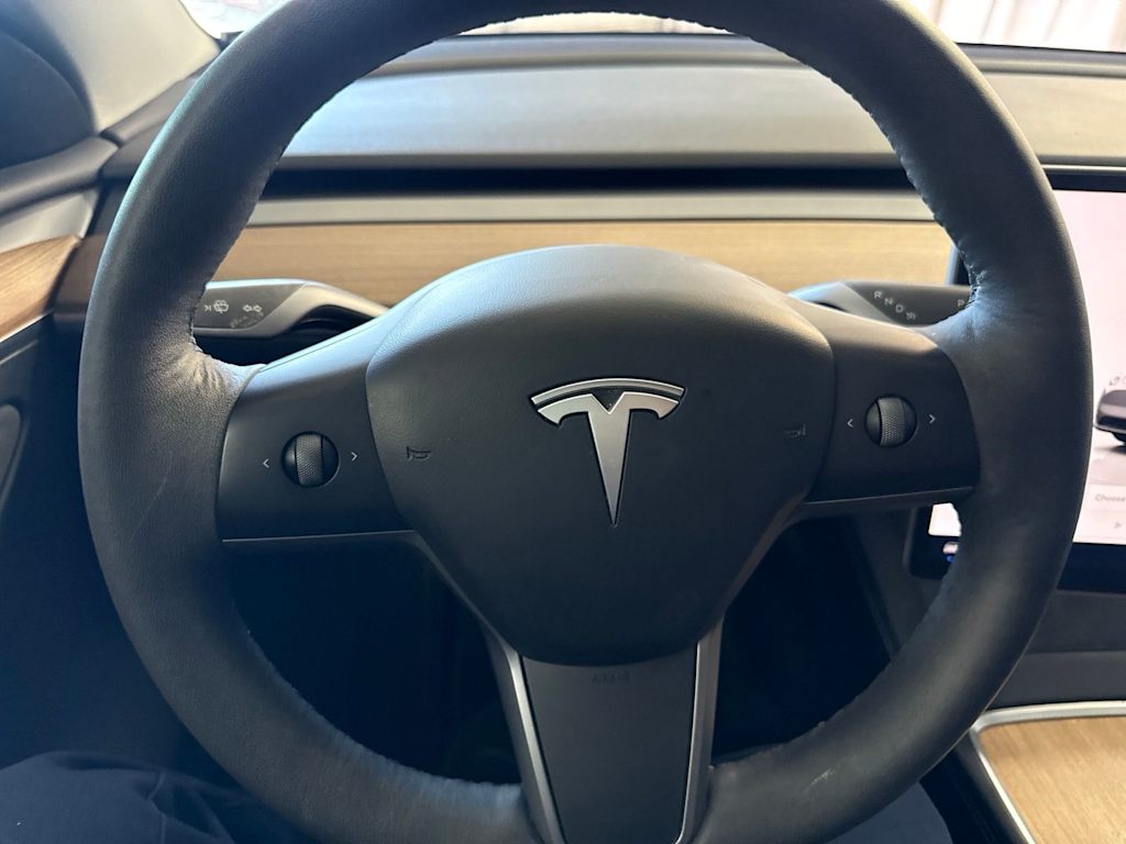 Thumbnail: 2022 Tesla Model Y - 2