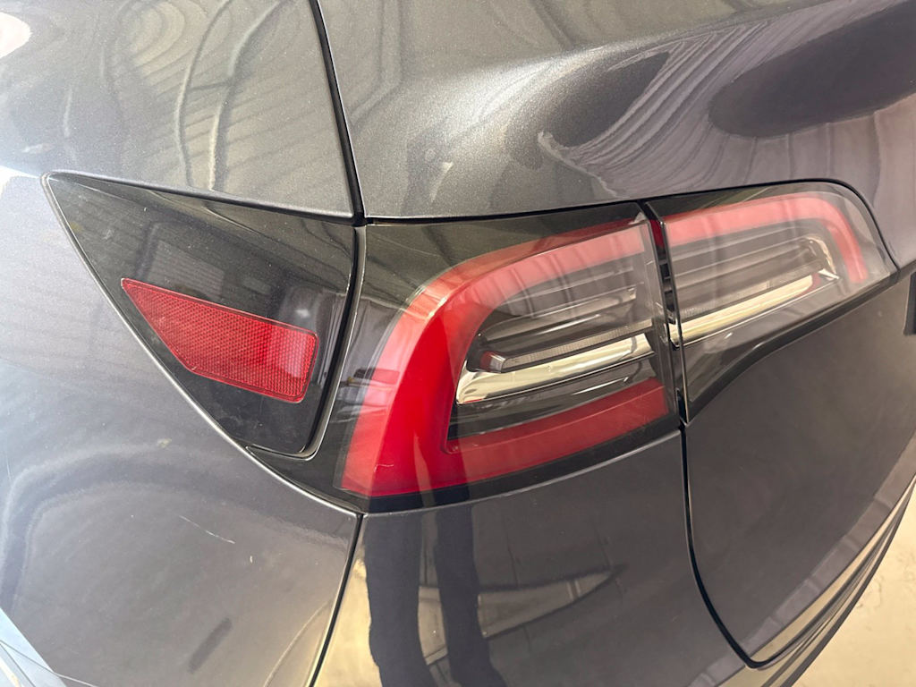 Thumbnail: 2023 Tesla Model Y - 17