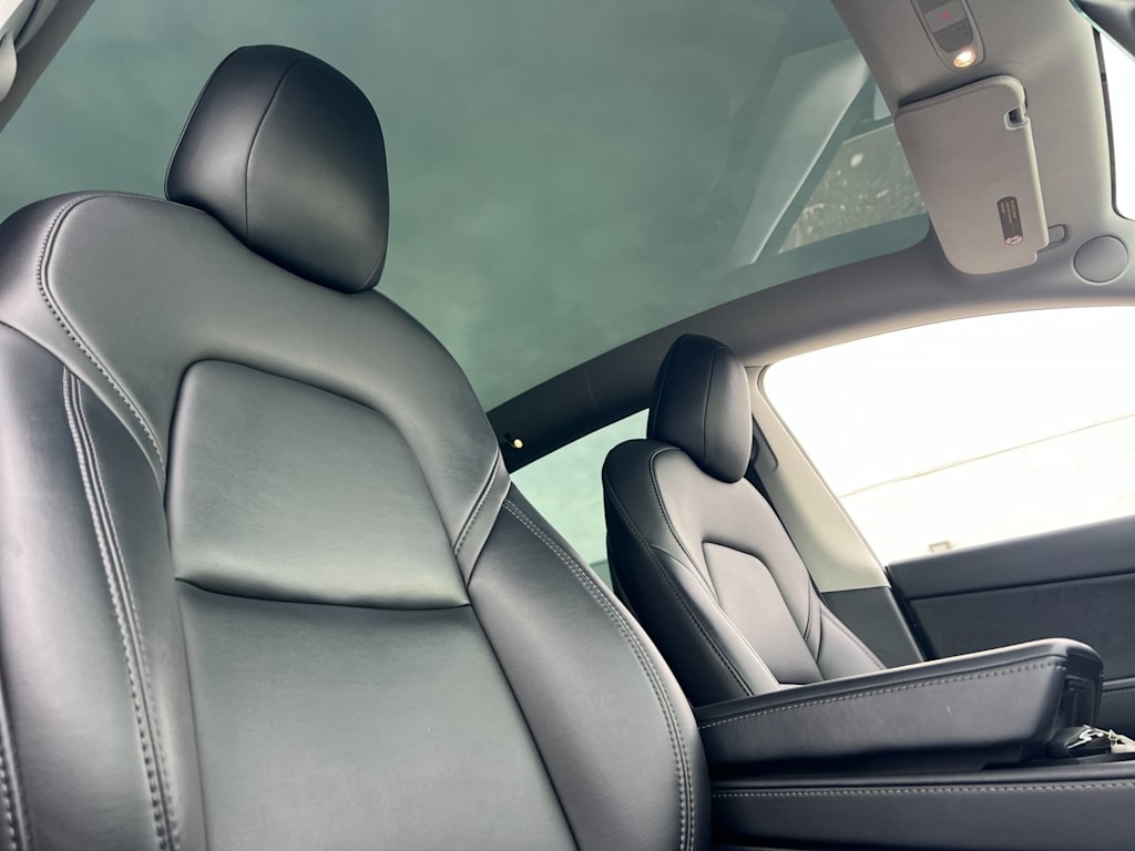 Thumbnail: 2022 Tesla Model Y - 21