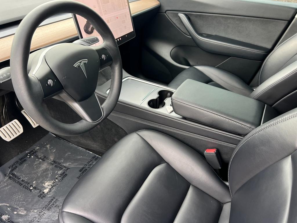 Thumbnail: 2022 Tesla Model Y - 10