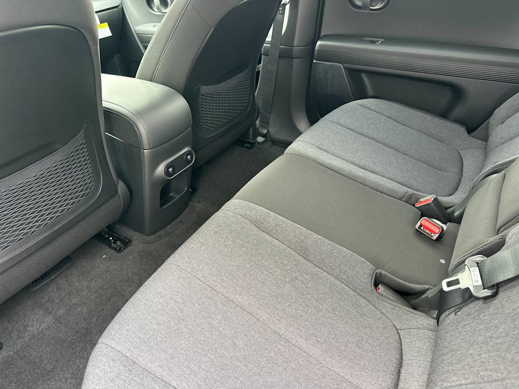 Thumbnail: 2026 Hyundai Ioniq 5 - 10