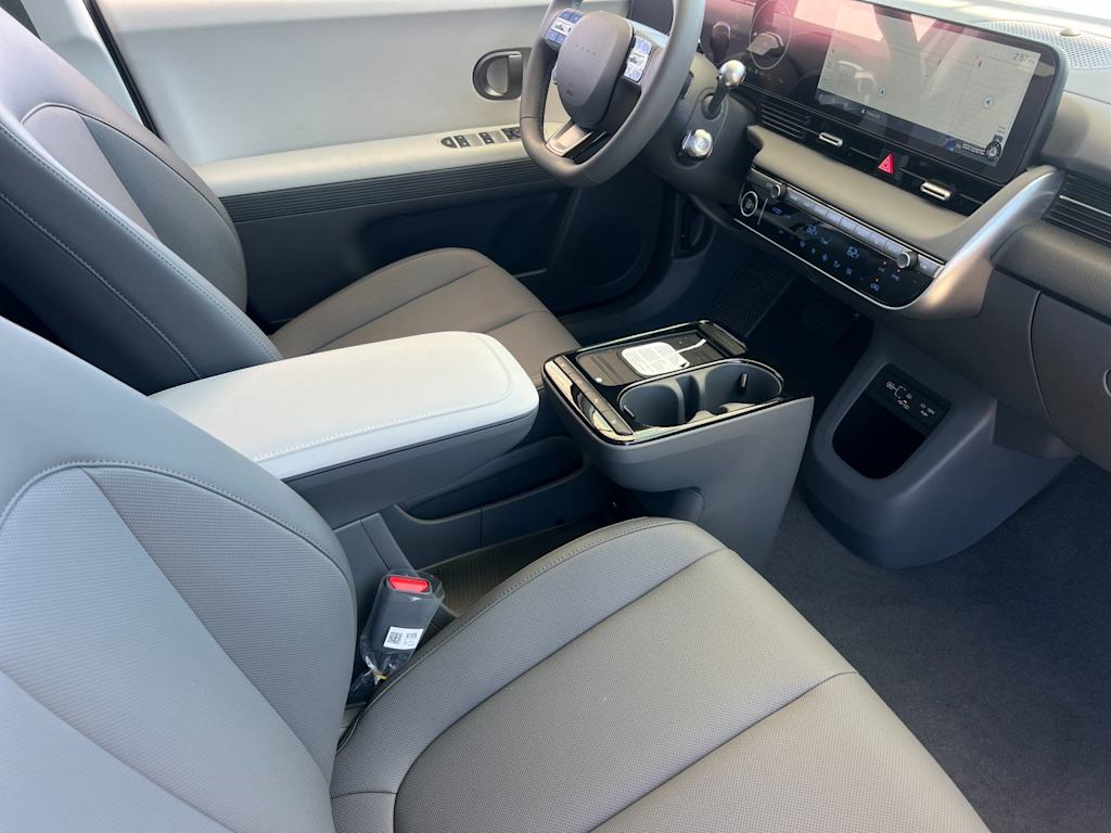Thumbnail: 2026 Hyundai Ioniq 5 - 10