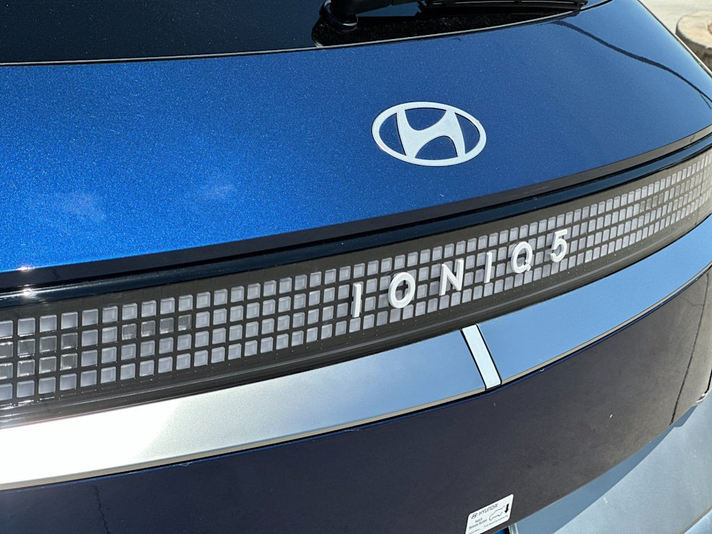Thumbnail: 2026 Hyundai Ioniq 5 - 7