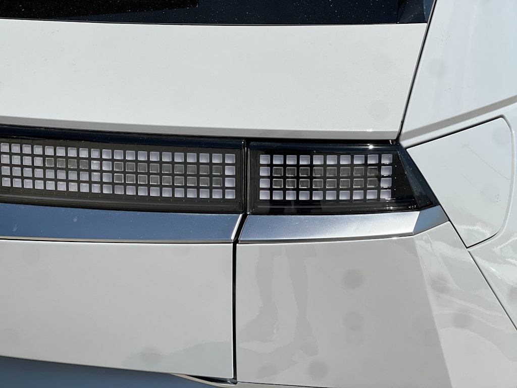 Thumbnail: 2026 Hyundai Ioniq 5 - 29