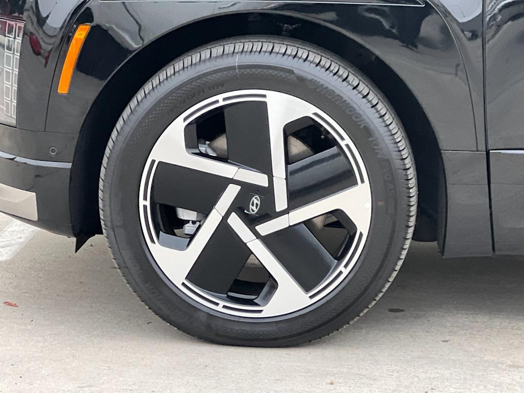 Thumbnail: 2026 Hyundai Ioniq - 8