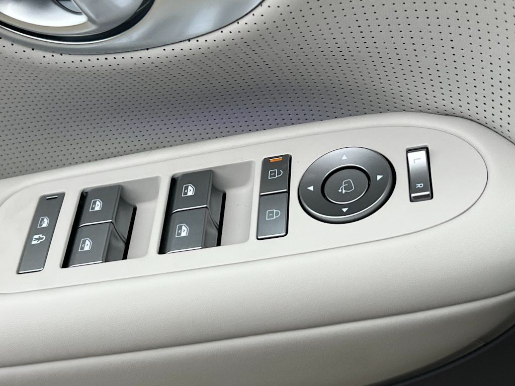 Thumbnail: 2026 Hyundai Ioniq - 20