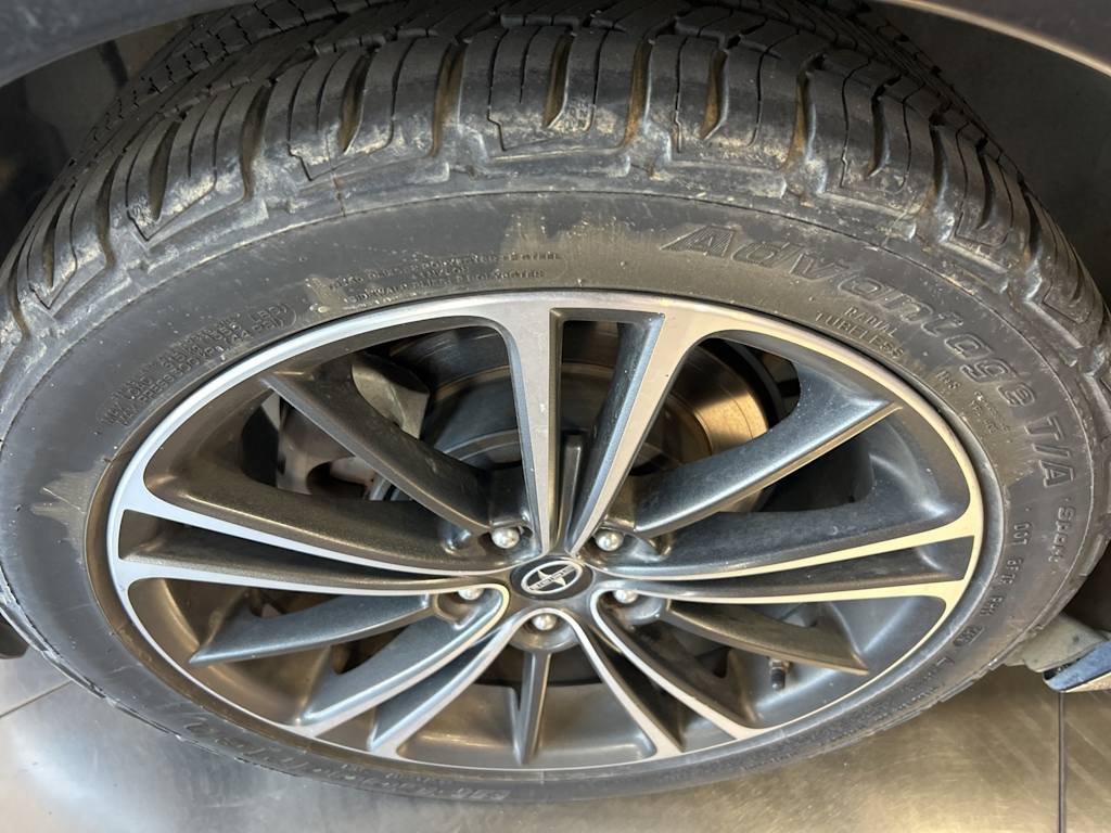 2014 Scion FR-S Base 15