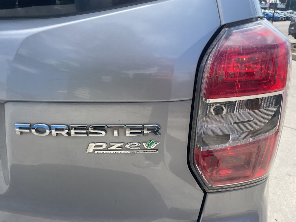 2015 Subaru Forester Premium 6