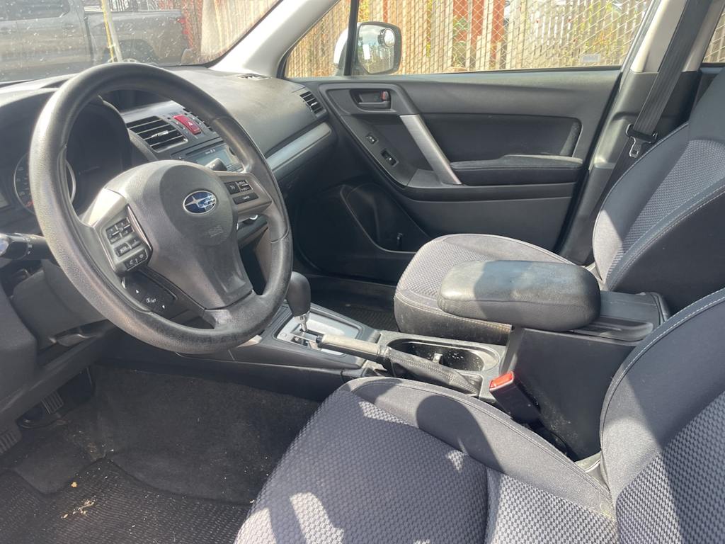 2015 Subaru Forester Premium 8