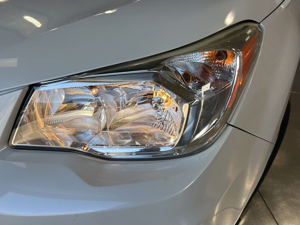 Thumbnail: 2015 Subaru Forester - 16