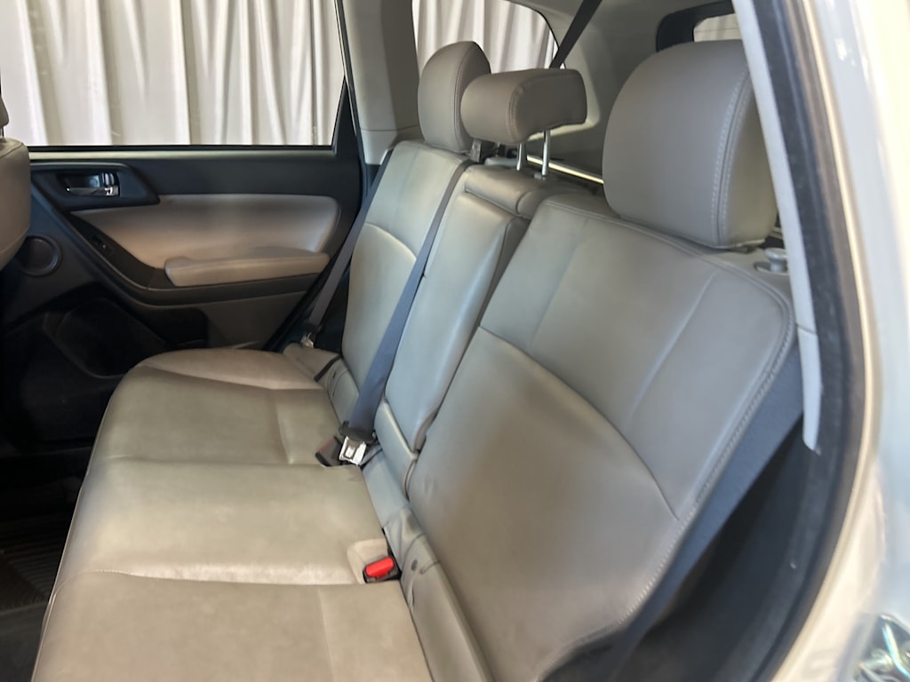Thumbnail: 2015 Subaru Forester - 30