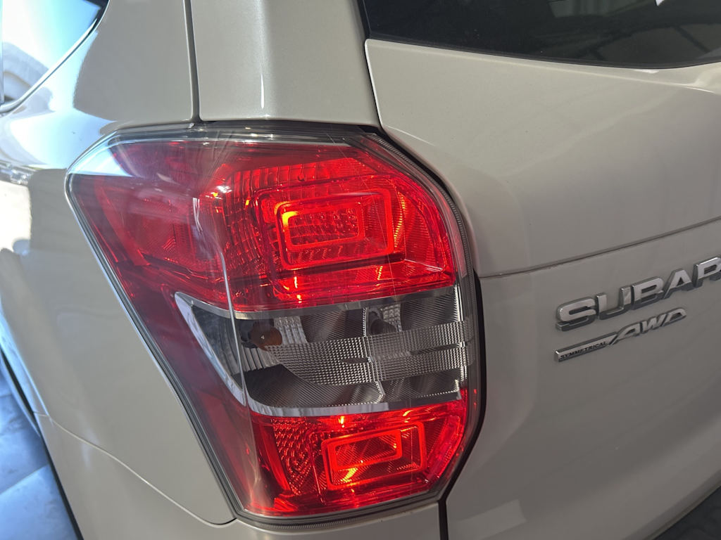Thumbnail: 2015 Subaru Forester - 25