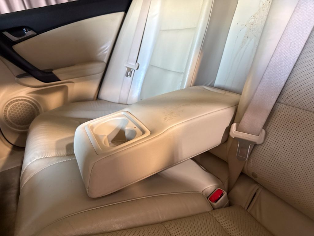 Thumbnail: 2010 Acura TSX - 20