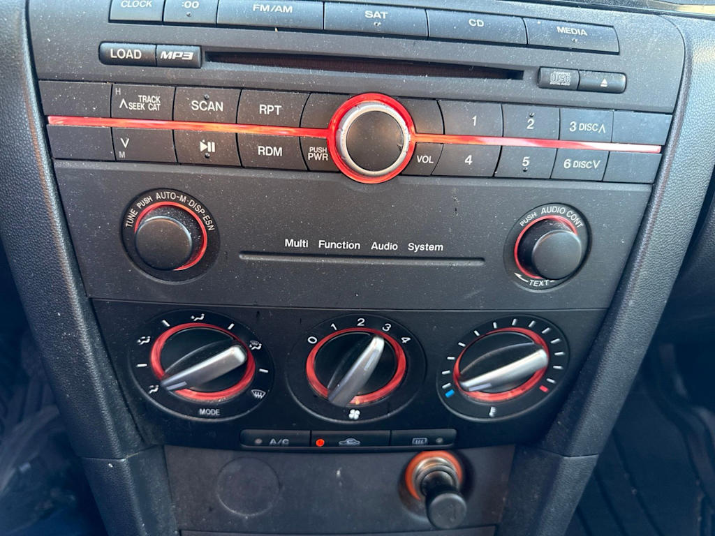 Thumbnail: 2009 Mazda Mazda3 - 23