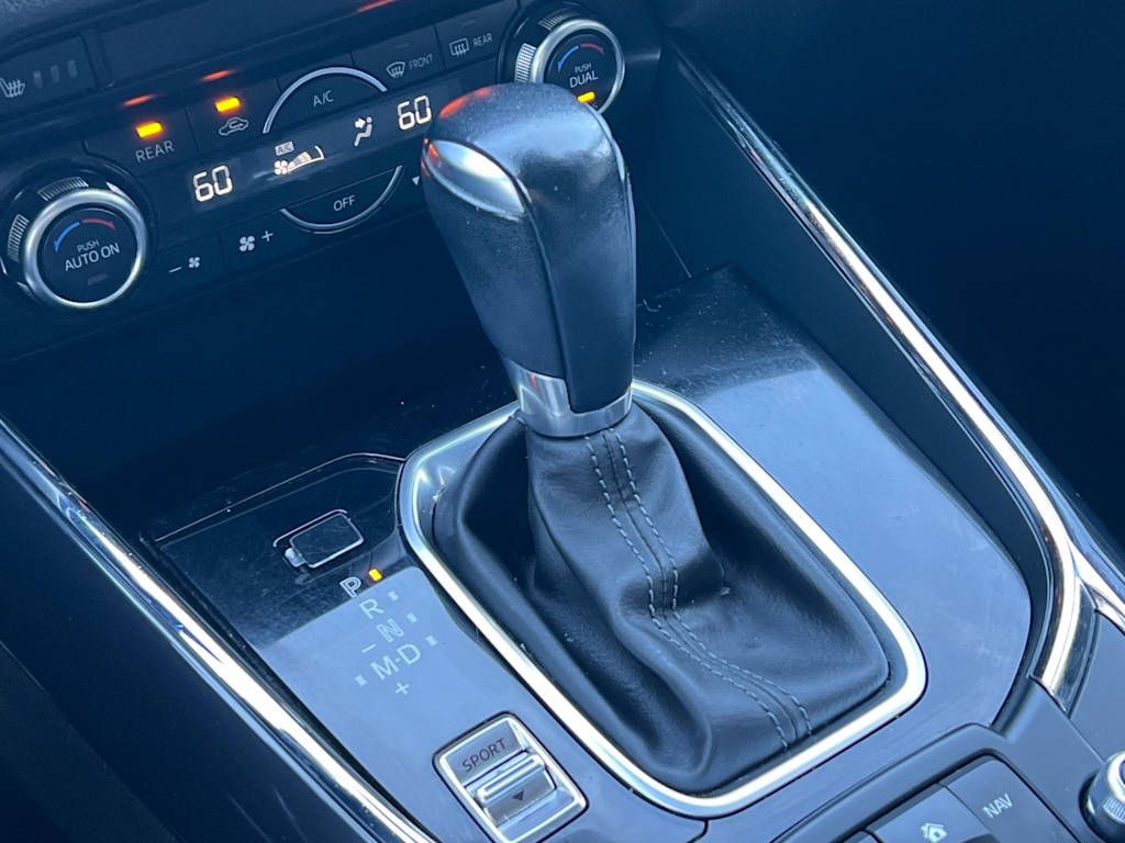 2018 Mazda CX-9 Touring 16