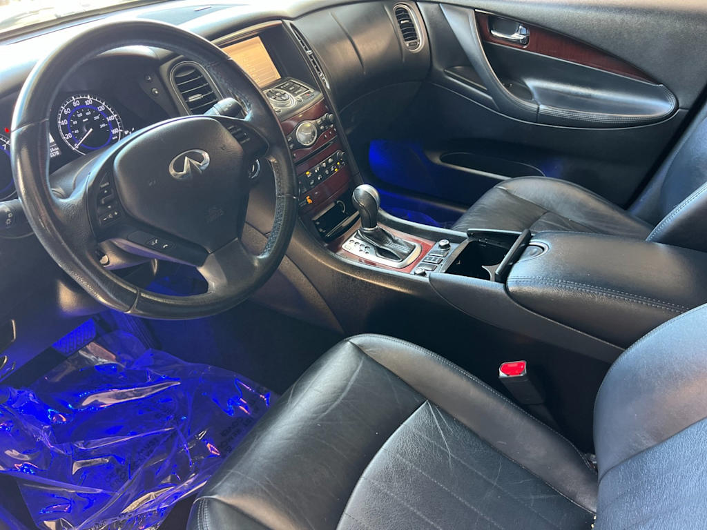 Thumbnail: 2016 INFINITI QX50 - 9
