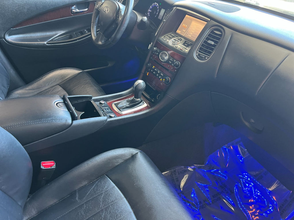 Thumbnail: 2016 INFINITI QX50 - 7