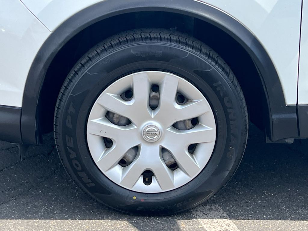 Thumbnail: 2019 Nissan Rogue Sport - 8