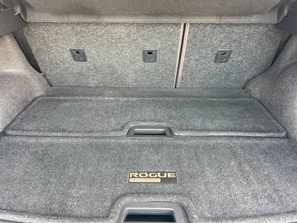 Thumbnail: 2019 Nissan Rogue Sport - 17