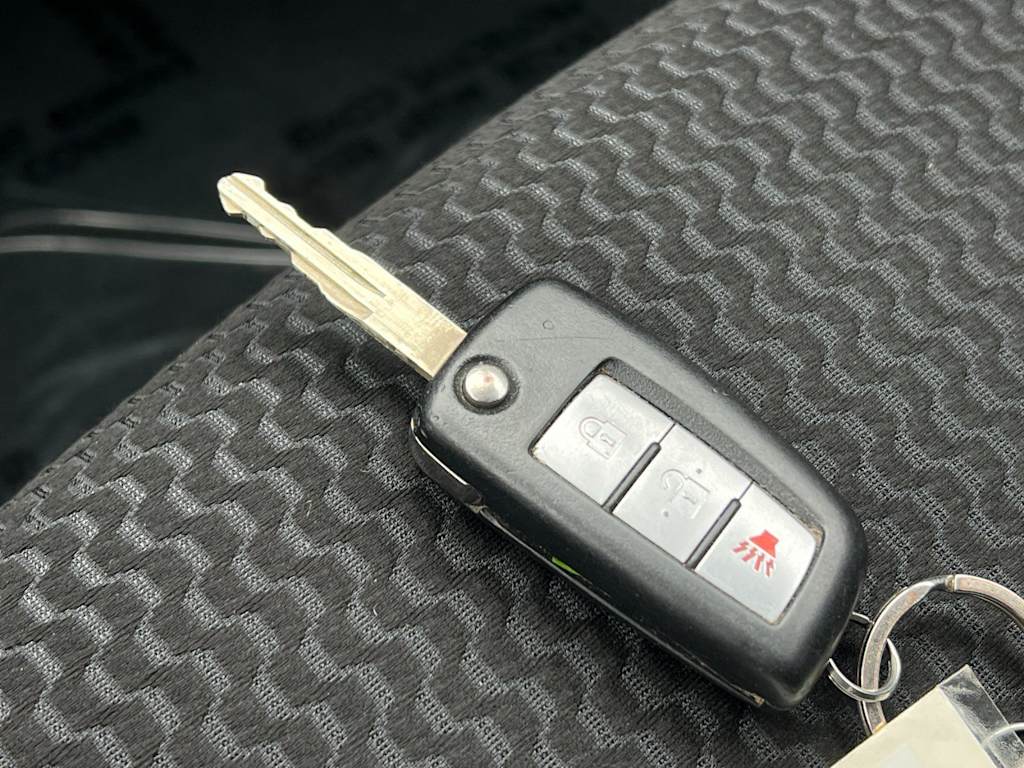 Thumbnail: 2019 Nissan Rogue Sport - 18