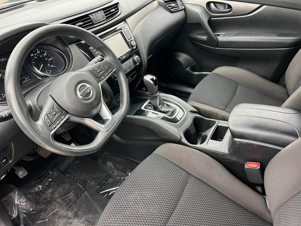 Thumbnail: 2019 Nissan Rogue Sport - 9