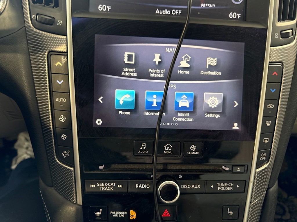 Thumbnail: 2015 INFINITI Q50 - 24