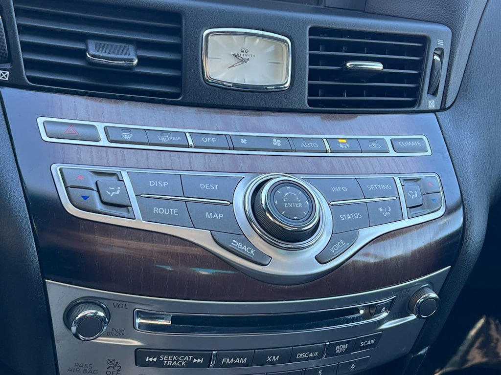 Thumbnail: 2012 INFINITI M37 - 26