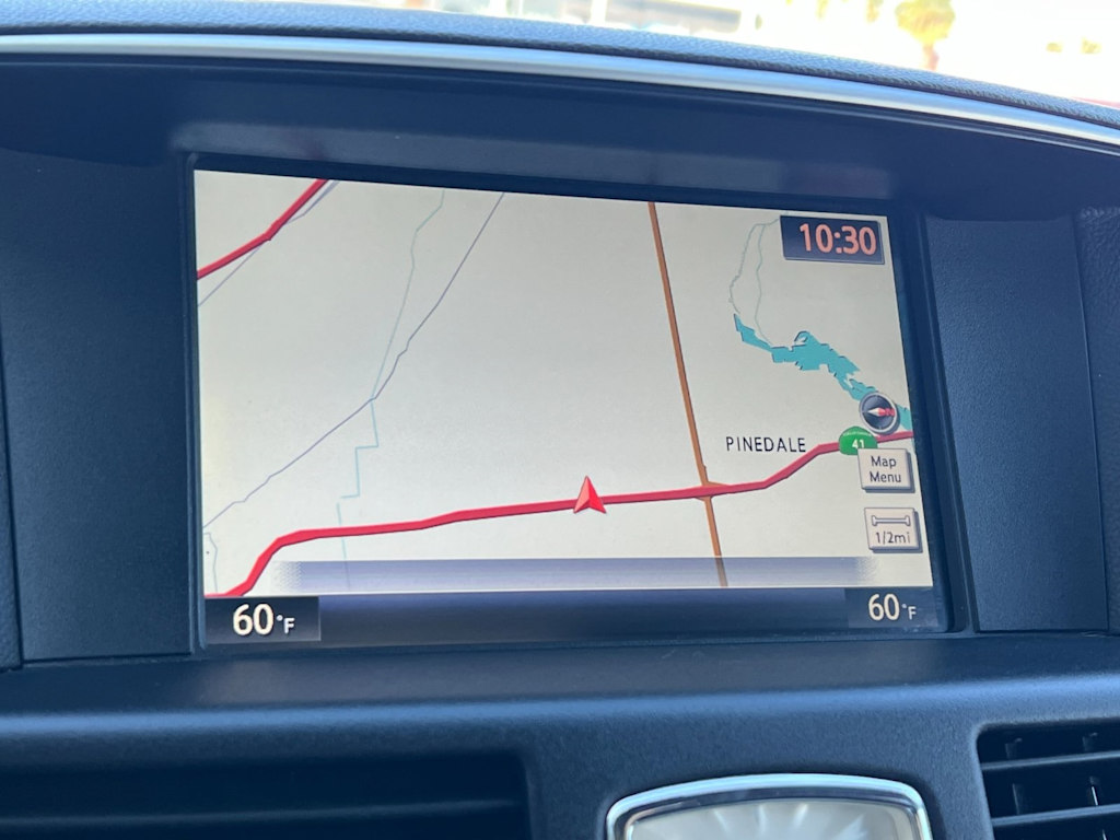 Thumbnail: 2012 INFINITI M37 - 24