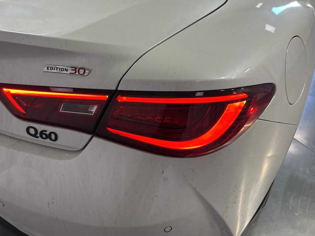 Thumbnail: 2020 INFINITI Q60 - 17