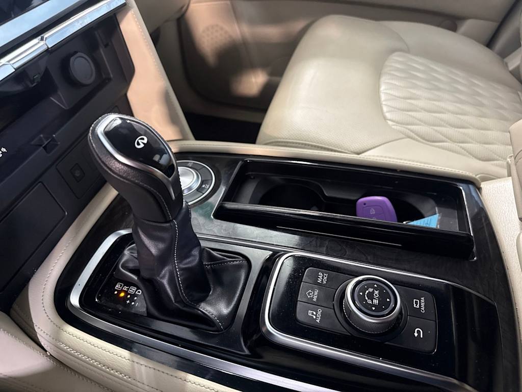 Thumbnail: 2022 INFINITI QX80 - 12
