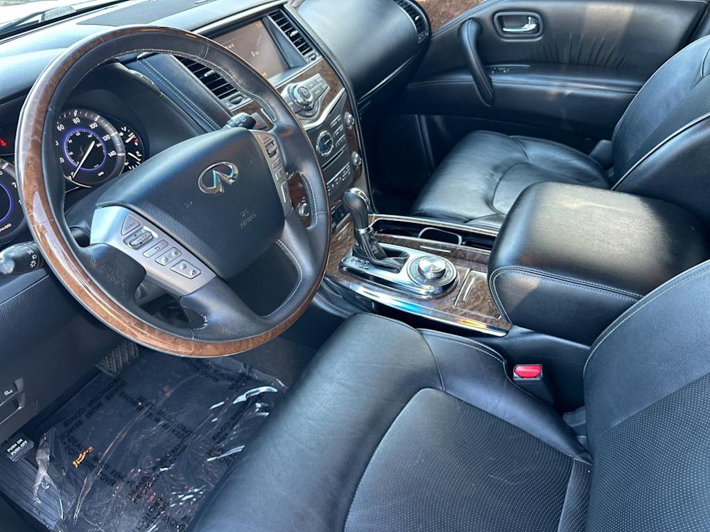 Thumbnail: 2016 INFINITI QX80 - 10