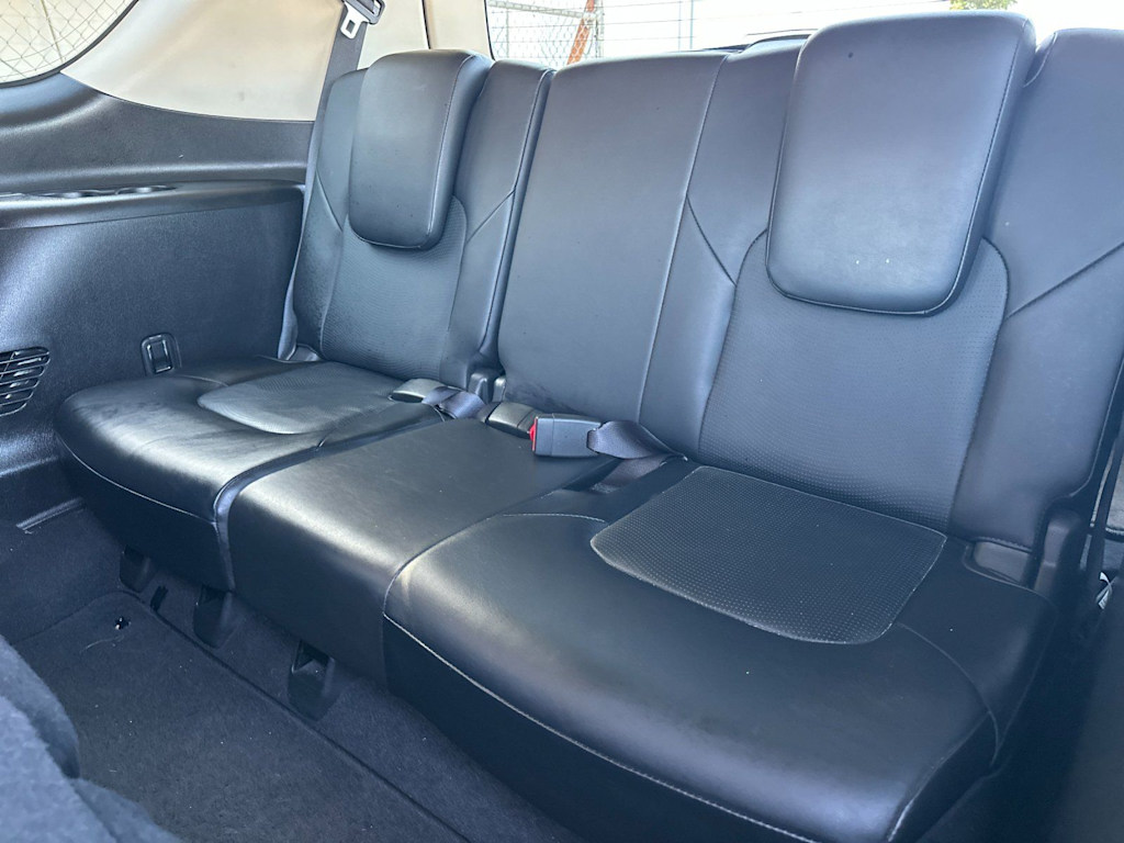 Thumbnail: 2016 INFINITI QX80 - 23