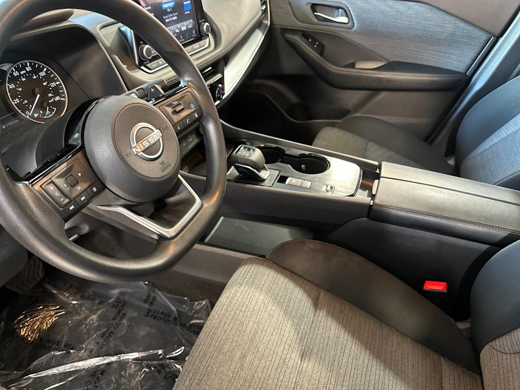 Thumbnail: 2023 Nissan Rogue - 9
