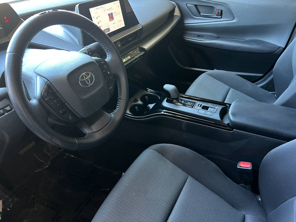 Thumbnail: 2023 Toyota Prius - 9