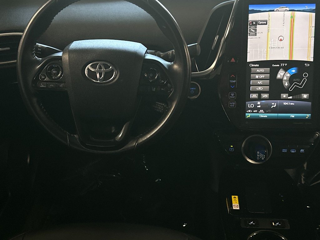 Thumbnail: 2022 Toyota Prius Prime - 12