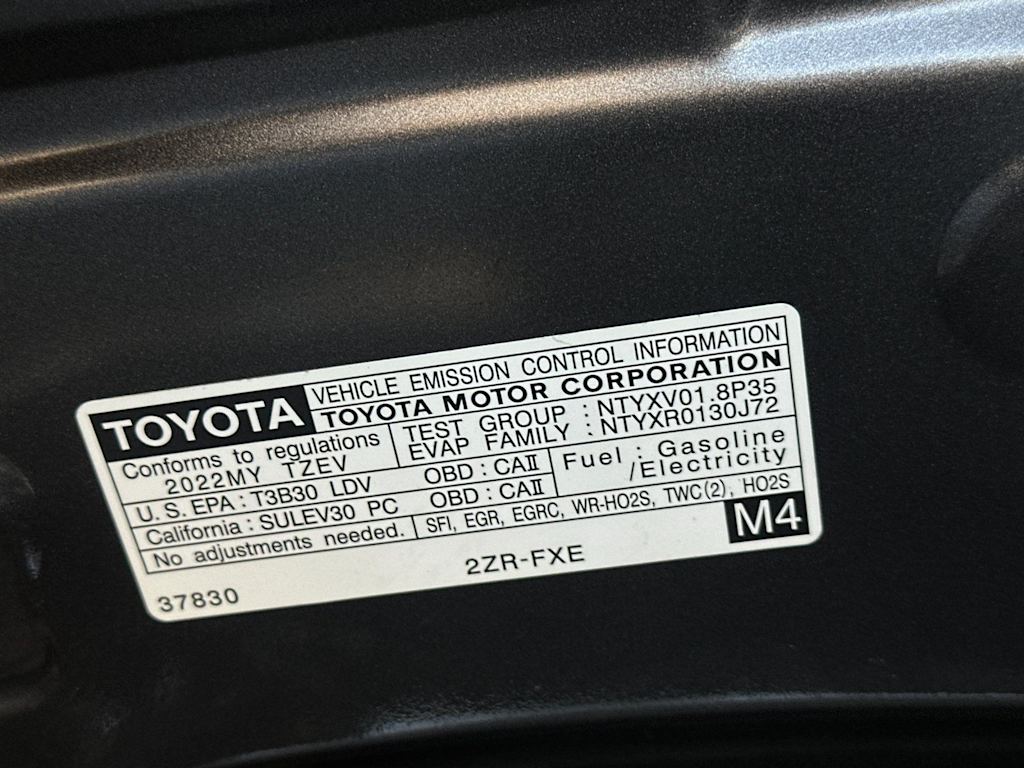 Thumbnail: 2022 Toyota Prius Prime - 18