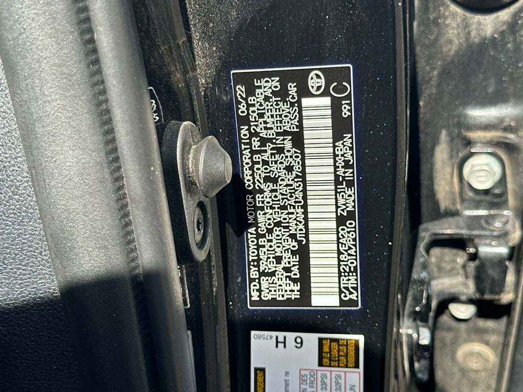 Thumbnail: 2022 Toyota Prius - 30