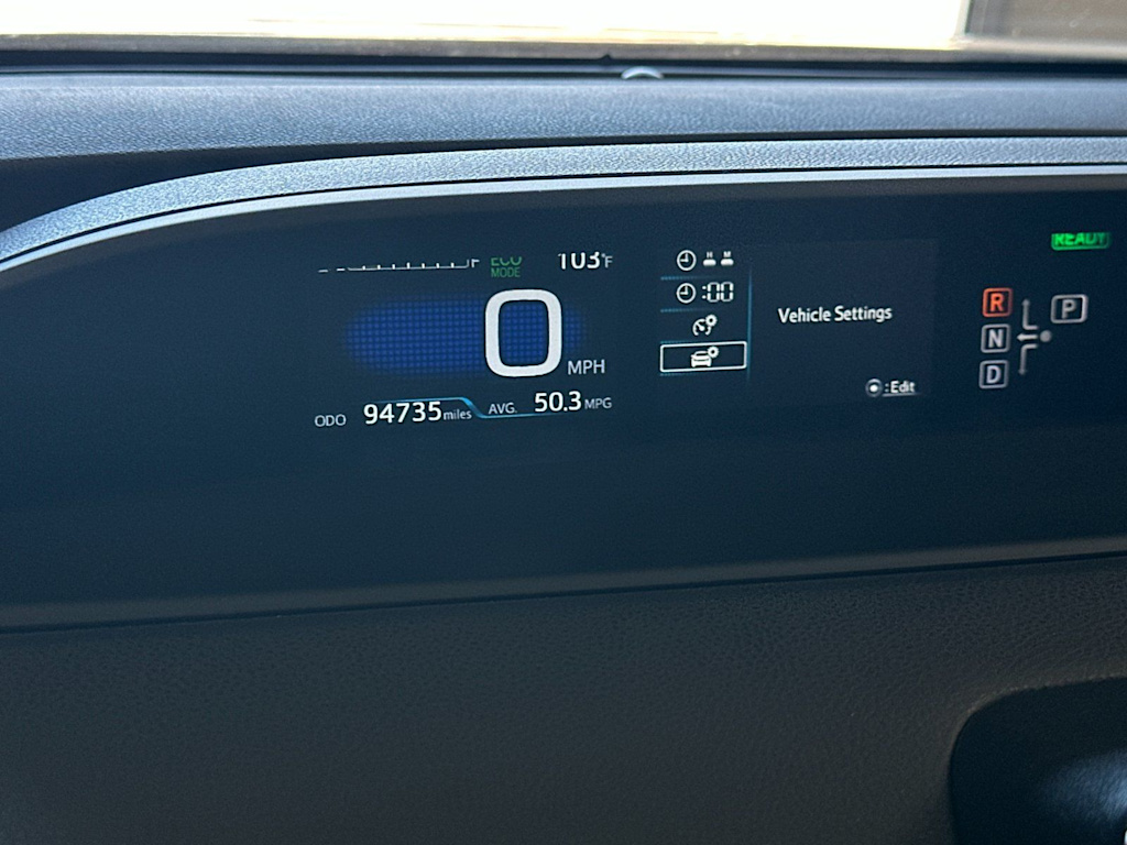 Thumbnail: 2016 Toyota Prius - 27