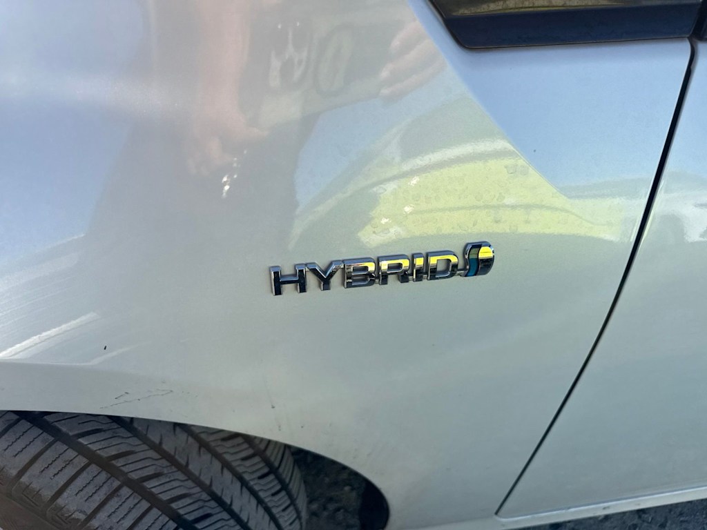 Thumbnail: 2018 Toyota Prius - 7