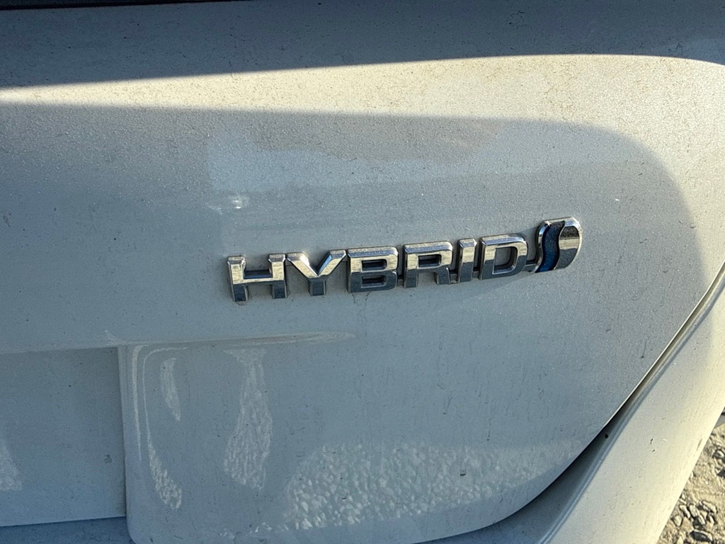 Thumbnail: 2018 Toyota Prius - 21